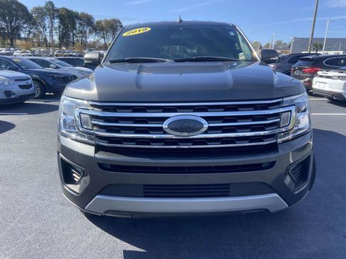 Used 2019 Ford Expedition XLT w/ Equipment Group 202A image 2