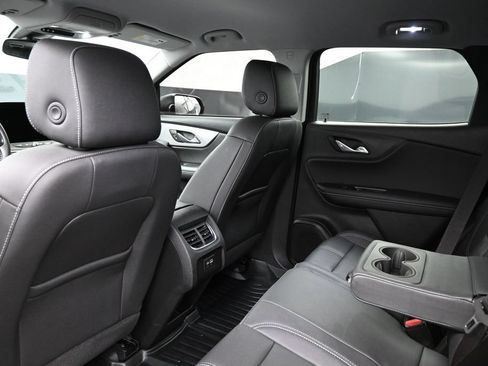 Used 2024 Chevrolet Blazer LT w/ Midnight/Sport Edition FWD image 20
