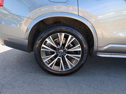 Used 2020 Volvo XC90 T5 Momentum w/ Protection Package image 29