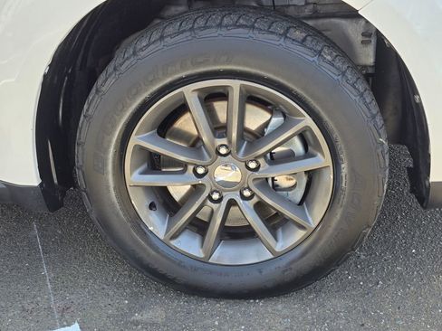 Used 2015 Dodge Journey SXT w/ Flexible Seating Group AWD/4WD image 10