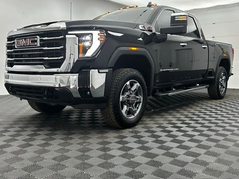 Used 2025 GMC Sierra 2500 SLT w/ SLT Premium Package image 20
