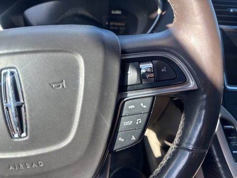 Used 2019 Lincoln Nautilus Reserve w/ Ultimate Package image 23