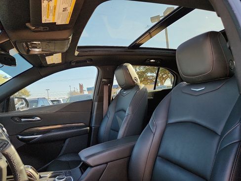 Used 2019 Cadillac XT4 Sport w/ Cold Weather Package image 14