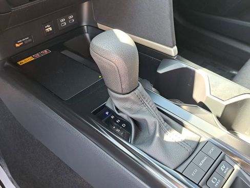 Used 2026 Toyota Camry LE w/ Convenience Package image 25