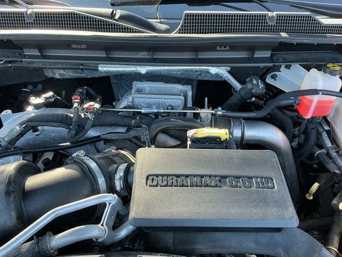 Used 2021 Chevrolet Silverado 2500 LTZ w/ LTZ Texas Edition image 25