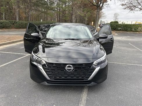 Used 2024 Nissan Sentra S image 10