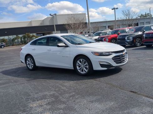 Used 2024 Chevrolet Malibu LT FWD image 4