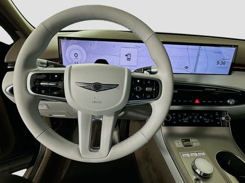 New 2026 Genesis GV70 2.5T Advanced w/ G1 Accessory Package AWD/4WD image 10