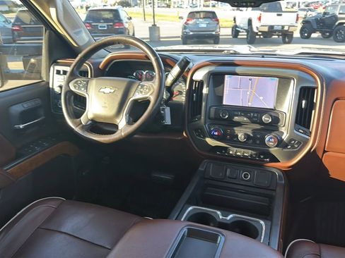 Used 2015 Chevrolet Silverado 2500 High Country w/ Duramax Plus Package AWD/4WD image 72