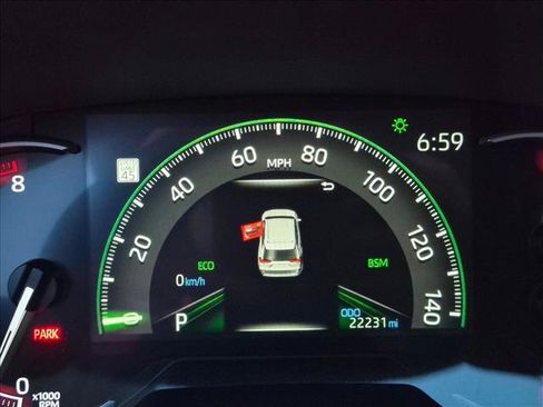 Certified 2025 Toyota RAV4 XLE FWD image 10