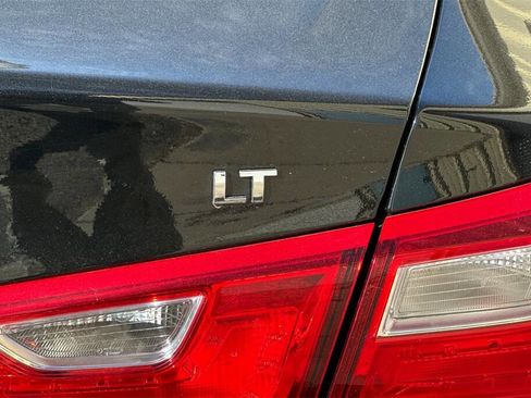 Used 2023 Chevrolet Malibu LT image 25