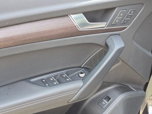 Certified 2023 Audi Q5 2.0T Premium Plus AWD/4WD image 37