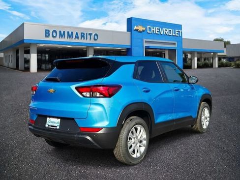 New 2026 Chevrolet TrailBlazer LS w/ LS Convenience Package FWD image 5