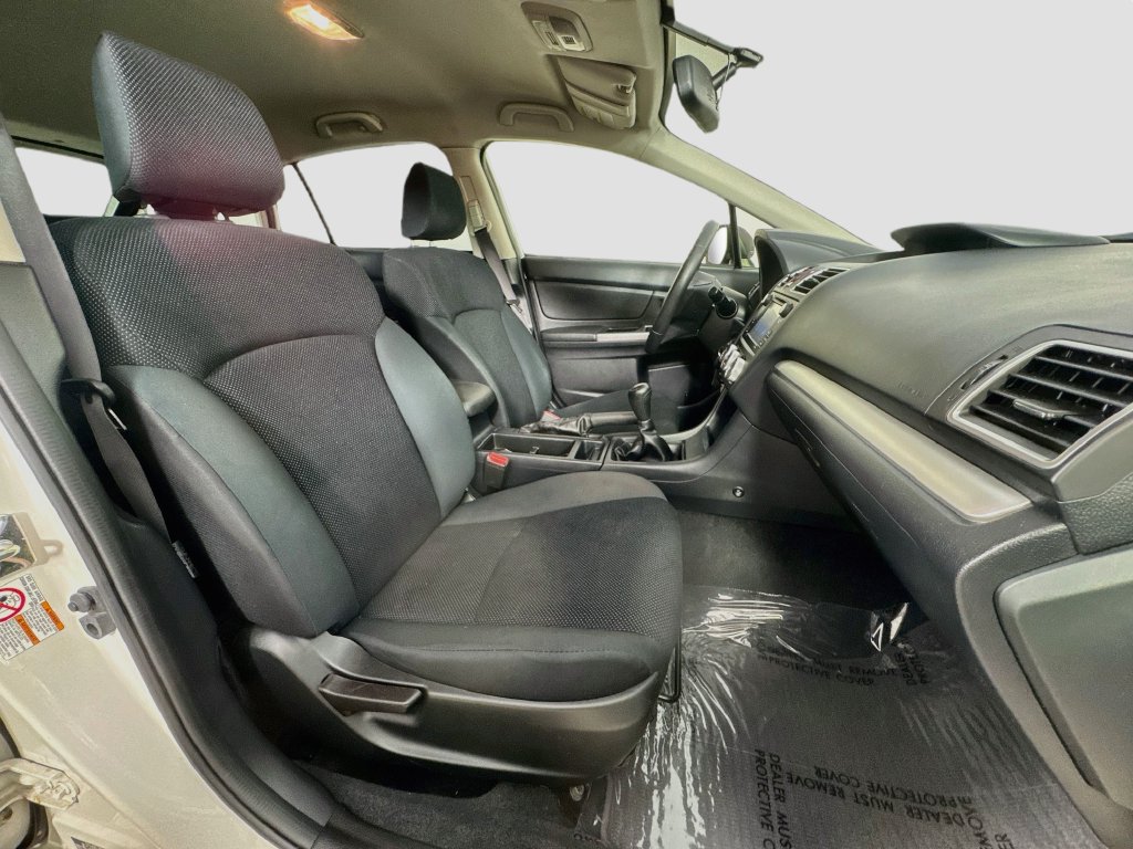 Used 2016 Subaru Crosstrek 2.0i AWD/4WD image 30