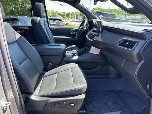 Used 2023 Chevrolet Tahoe Z71 w/ Z71 Off-Road Package AWD/4WD image 11