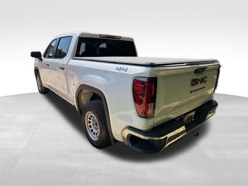 Used 2023 GMC Sierra 1500 Pro w/ Pro Value Package AWD/4WD image 7