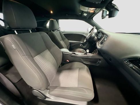 Used 2023 Dodge Challenger SXT image 24