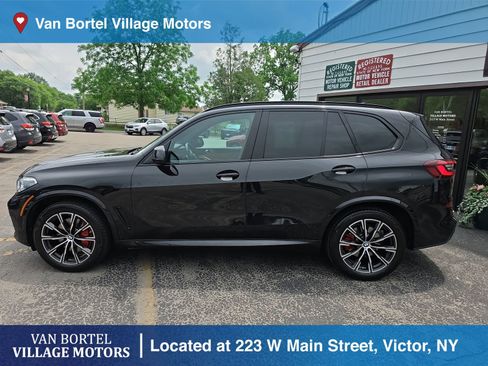 Used 2023 BMW X5 xDrive40i w/ Executive Package AWD/4WD image 8
