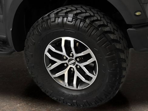 Used 2018 Ford F150 Raptor w/ Equipment Group 802A Luxury AWD/4WD image 7