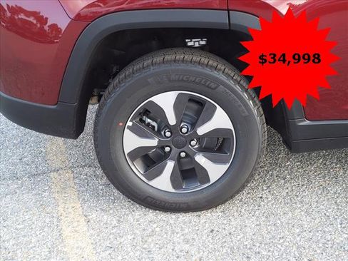 Used 2022 Jeep Grand Cherokee Limited 4xe image 4