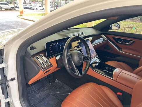 Used 2023 Mercedes-Benz S 500 4MATIC image 6