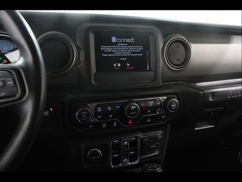 Used 2023 Jeep Wrangler Unlimited Sport AWD/4WD image 9