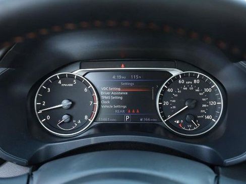 Certified 2025 Nissan Altima 2.5 SR w/ SR Premium Package FWD image 10
