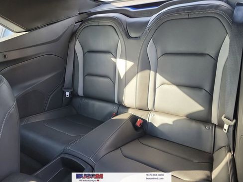 Used 2021 Chevrolet Camaro LT w/ RS Package image 9