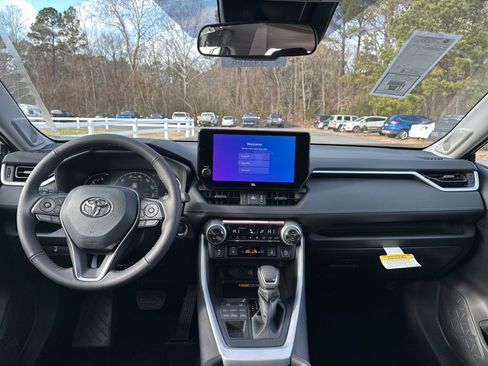 New 2025 Toyota RAV4 XLE Premium image 8