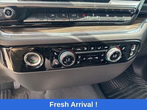 Used 2023 Chevrolet Silverado 1500 LT RWD image 7