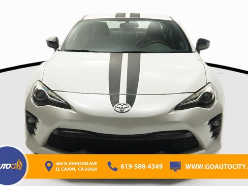 Used 2017 Toyota 86 860 Special Edition image 4