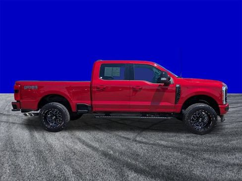 Used 2023 Ford F250 Lariat w/ Black Appearance Package AWD/4WD image 3