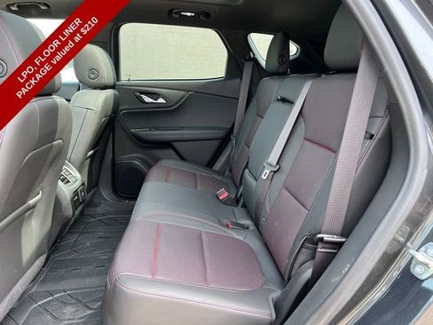 Used 2019 Chevrolet Blazer RS w/ Sun and Wheels Package image 3