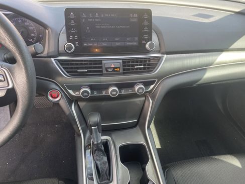 Used 2021 Honda Accord LX image 14