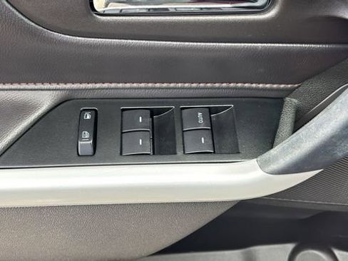 Used 2014 Ford Edge SEL image 10