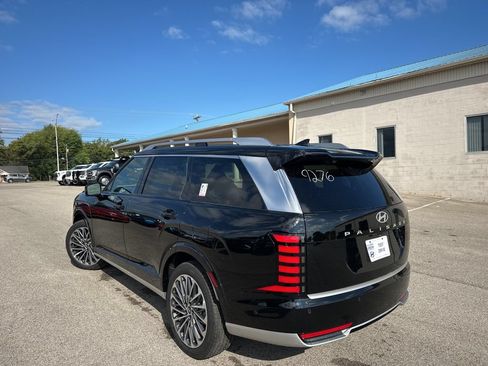 New 2026 Hyundai Palisade Calligraphy FWD image 6