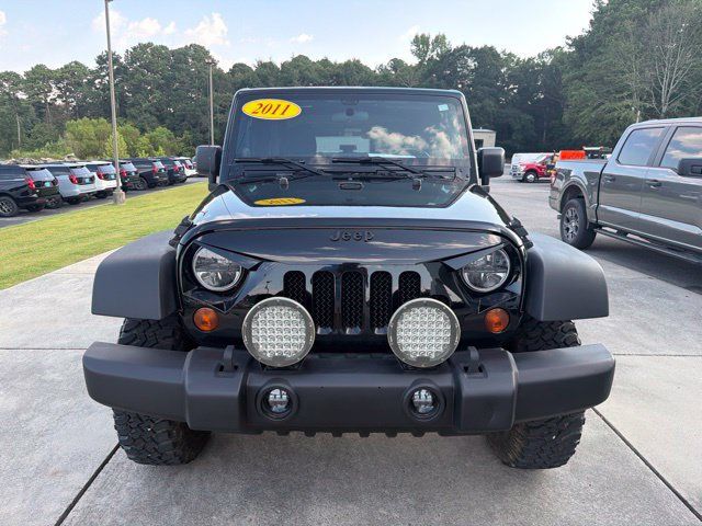 Used 2011 Jeep Wrangler Rubicon w/ Call of Duty Group AWD/4WD image 2