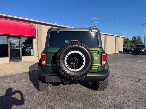 Used 2023 Ford Bronco Black Diamond w/ Sasquatch Package AWD/4WD image 3