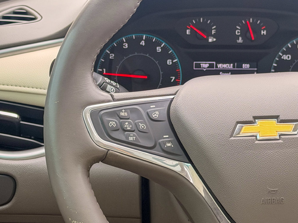 Used 2022 Chevrolet Malibu LT w/ Leather Package FWD image 23