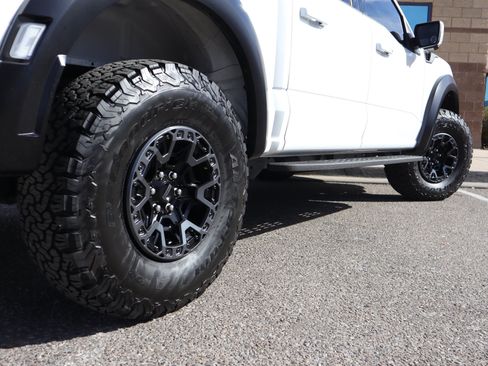 Used 2024 Ford F150 Raptor w/ Equipment Group 803A Raptor R AWD/4WD image 11