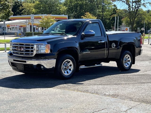 Used 2010 GMC Sierra 1500 W/T w/ Work Truck Preferred Package RWD image 1