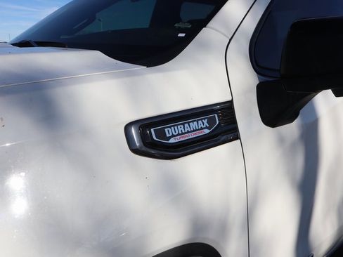 Certified 2024 GMC Sierra 1500 AT4 image 5