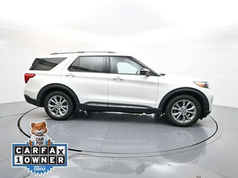 Used 2021 Ford Explorer Limited w/ Equipment Group 301A image 9