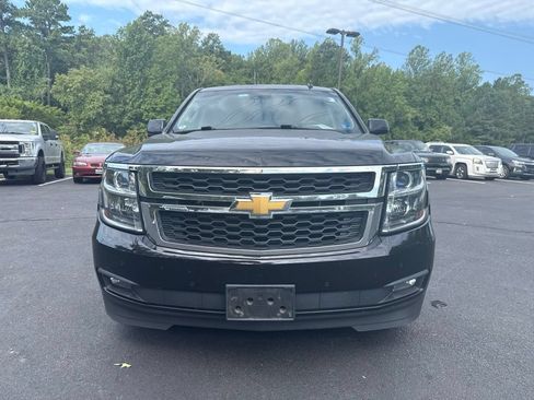 Used 2015 Chevrolet Tahoe LT w/ Luxury Package AWD/4WD image 2