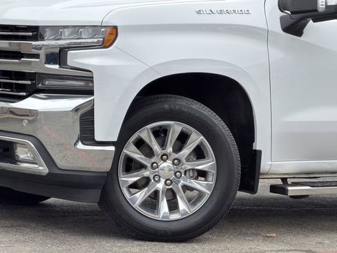 Used 2021 Chevrolet Silverado 1500 LTZ w/ LTZ Convenience Package II image 8