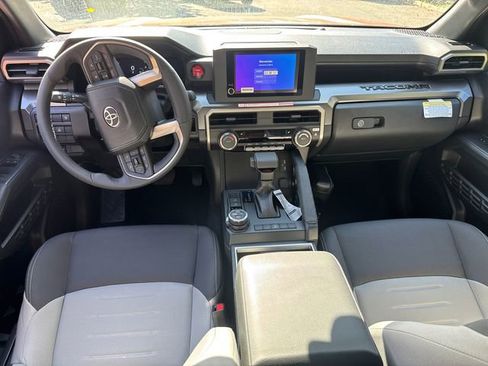 New 2025 Toyota Tacoma TRD Off-Road image 18