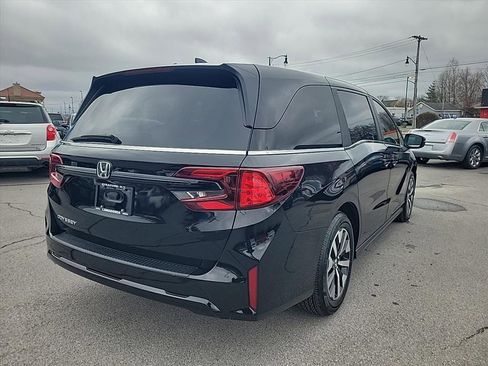 Used 2025 Honda Odyssey EX-L image 5