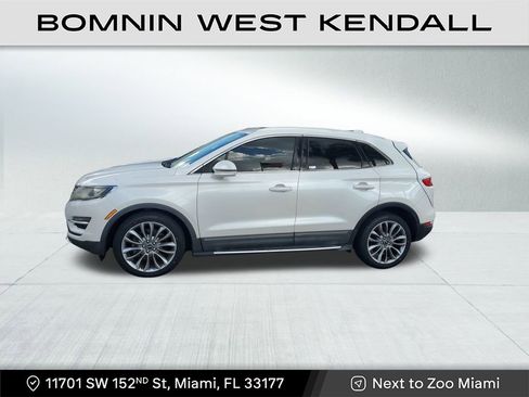 Used 2017 Lincoln MKC Reserve image 4