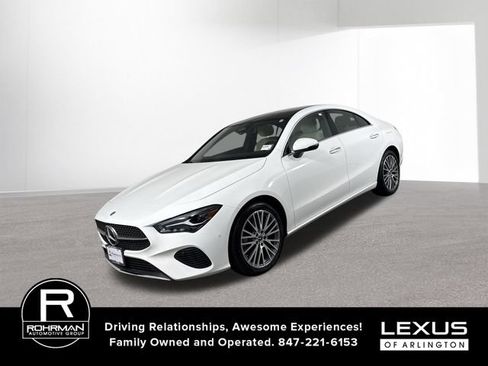 Used 2025 Mercedes-Benz CLA 250 4MATIC w/ Winter Package image 2