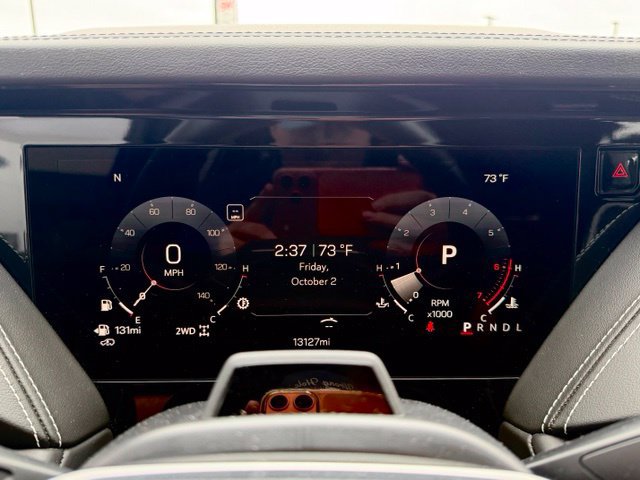 Used 2025 GMC Yukon AT4 Ultimate AWD/4WD image 10